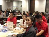 揭秘业绩翻倍的秘密！伊丽丝床垫竟把脊椎医学界泰斗谢政洁都请来了？