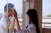 情侣之间转账分手后可以要回吗 情侣第一次吵架怎么解决