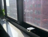 门窗防护之限位器篇——家有萌娃，如何限制窗户开启角度？