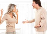 情侣之间吵架正常吗 情侣之间吵架怎么办