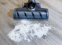 “洁癖”加“懒癌”？华为JIMMY智能手持无线吸尘器，家居清洁轻松不拖延