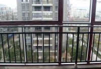 为什么物业禁止封阳台？物业理直气壮：我们也是为业主着想！