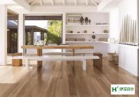 木地板和瓷砖的防滑战到底该选谁？