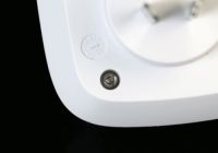 现在子弹头，公牛插座放弃通用螺丝，改用奇形怪状的，这是为何？