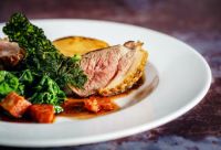 微蒸烤一体机该选怎么选？适合中国厨房的还是它