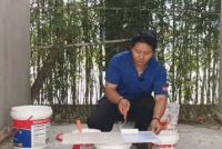 兑过水的背胶，长啥样？