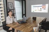 用投影仪代替电视机是种什么感觉？我体验了两年，又换回了电视机