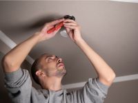 单手拆卸，谁与争锋？Simon 68 series让极致光影触手可得