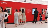 TATA木门办了场画展？在世界名画背后探寻声音的秘密