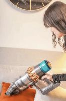 吸尘器哪个牌子好？三款知名吸尘器黑科技大比拼