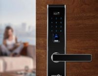 指纹锁比钥匙锁更安全吗？听开锁师傅分析完，觉得自己交了智商税