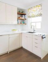 厨房的窗帘要怎么挂，我们要如何跟客户介绍？