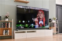 98英寸巨幕电视选软屏还是软屏？看这三大优势就够了