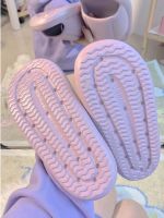 继「面包鞋」后又一「小甜椒」腾空出世! 莫非是拖鞋界“食尚内卷”？