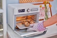 买烤箱还是空气炸锅？选择东菱空气炸烤箱让你不再纠结