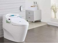 马桶留70cm宽够吗