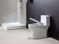 马桶留70cm宽够吗