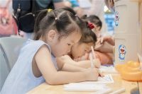 新品上市丨与哆啦A梦同桌,是你有过的梦想吗?