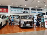 仅一家店3天订单轻松破百！新一代M8豪华MPV为何这么火爆？