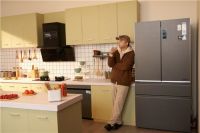 复古乐队遇上新潮科技?《幸福雷欧之歌》新时代幸福家