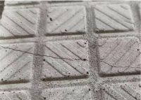 瓷砖胶这色，咋看咋不对？