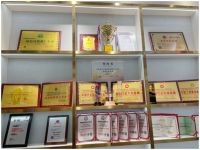 窗帘哪个品牌好？红蓝青布艺为什么深受加盟商信赖!