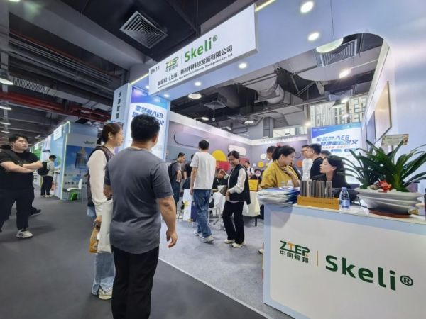 融盛和携中同爱邦亮相广州定制家居展：以核级科技，定义“好房子”环保新标杆