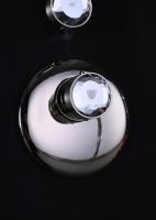 年轻人的精致生活起点：为何从汉玛克 ±0.5℃花洒开始？