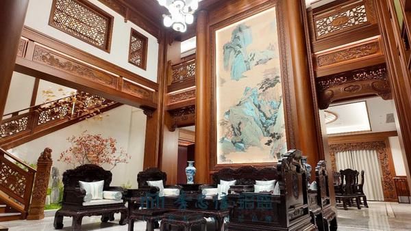 李忠信红木29周年庆厂购：以家和致家国